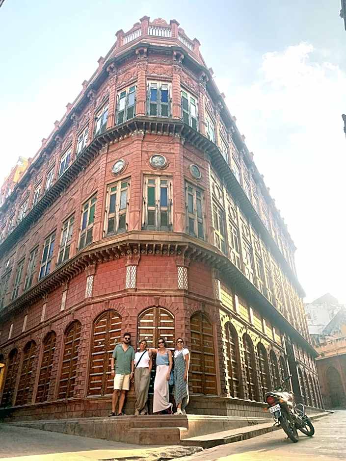 Saffron Guest House & Hostel