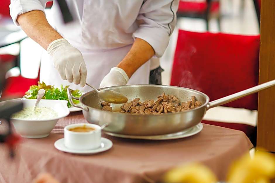 Tolip Family Park Hotel