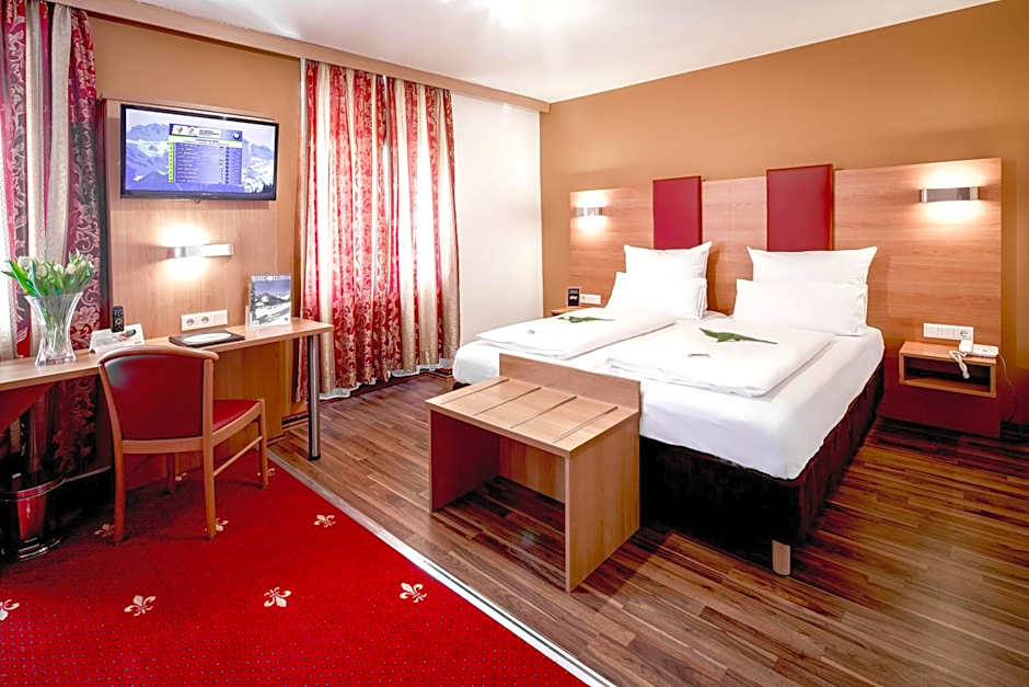 Tiptop Hotel Burgschmiet Garni