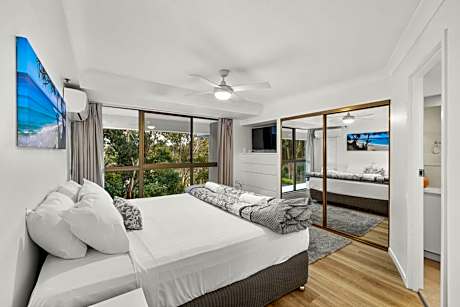 Superior Two Bedroom Family Apartment with Hinterland View