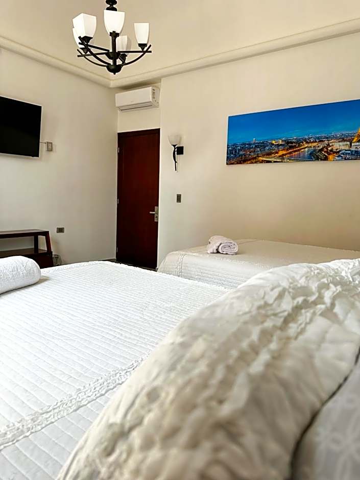 Hotel Asís