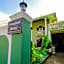 Frangipani Motel