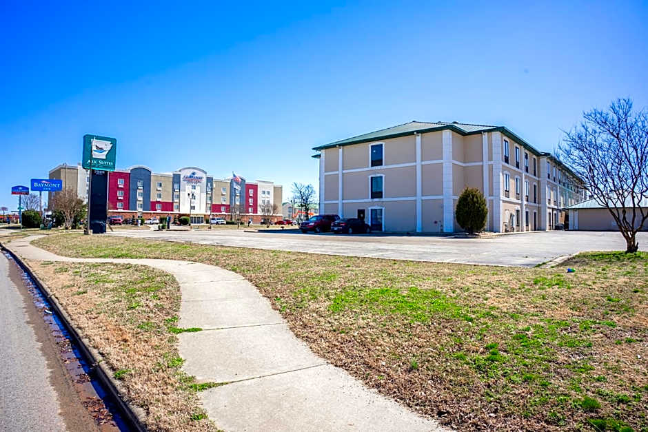 Ark Suites By OYO Jonesboro I-555