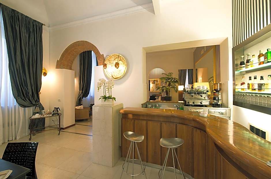 De La Pace- Sure Hotel Collection by Best Western
