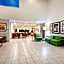 Holiday Inn Express & Suites Rancho Mirage By IHG