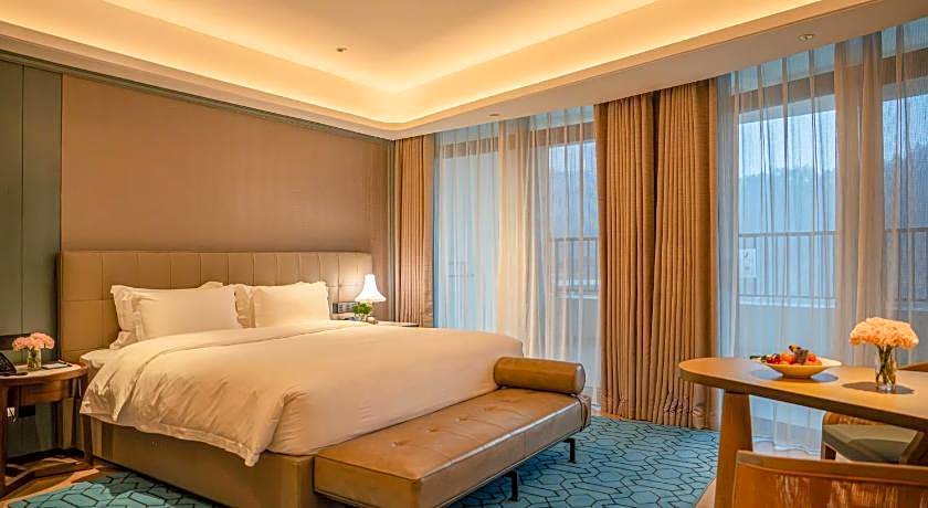 Wyndham Grand Plaza Royale Hot Springs Fenghuang