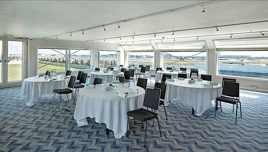 Hyatt Place London Heathrow Airport