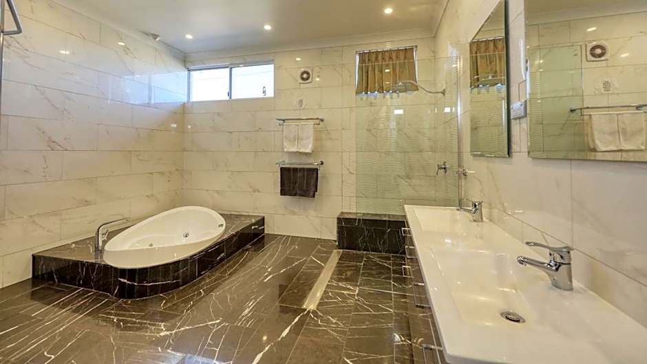 Silver Haven Motor Inn