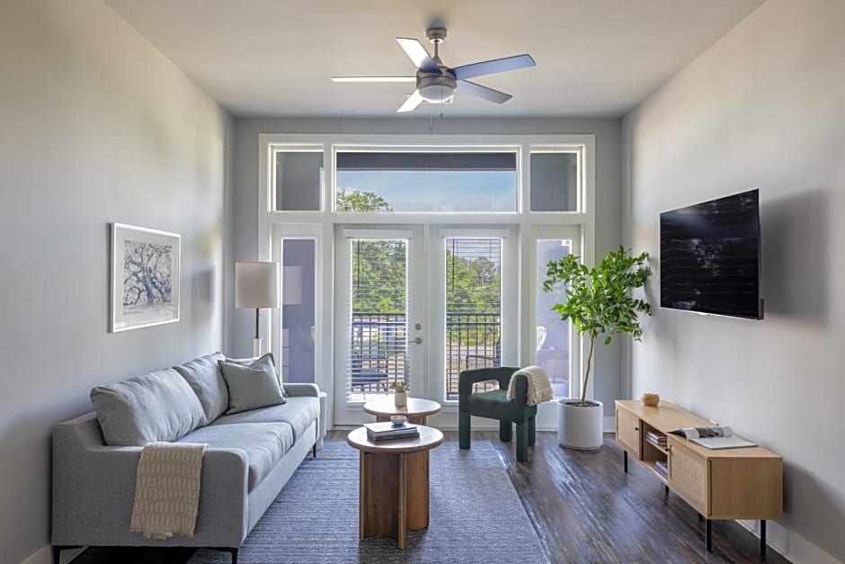 Mint House Greenville - West End