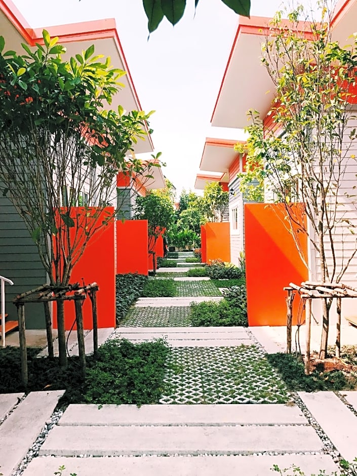 Baanpermsook Impact Muang Thong