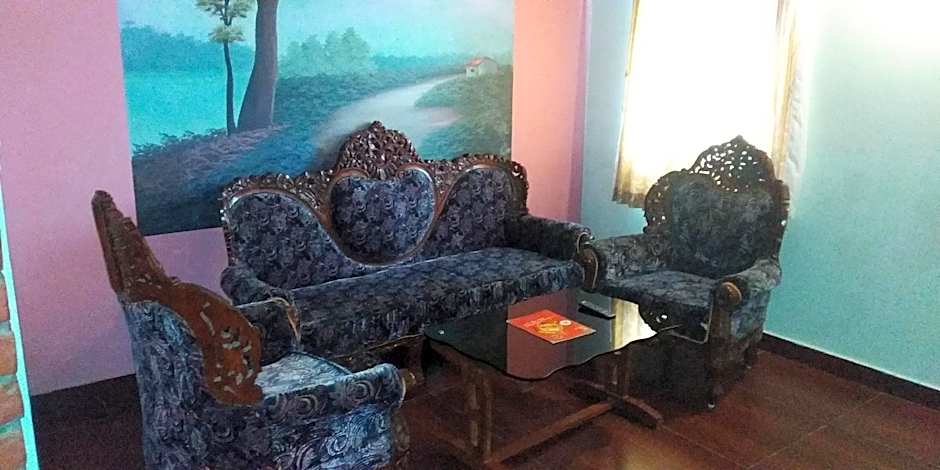 Photo 1 of 3 of Suite