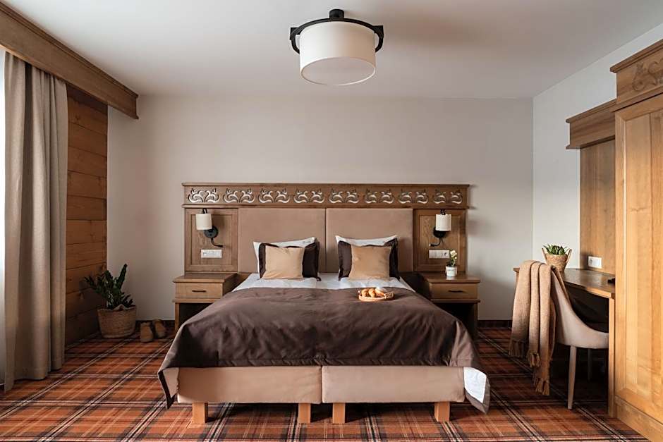 Photo 1 of 4 of Double Room
