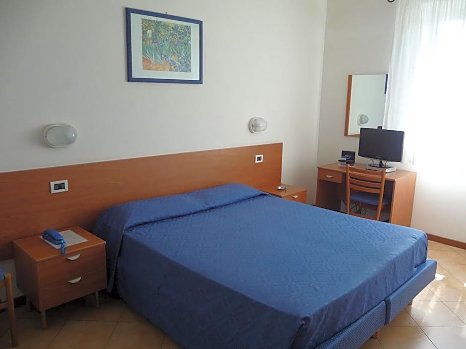 Hotel La Toscana