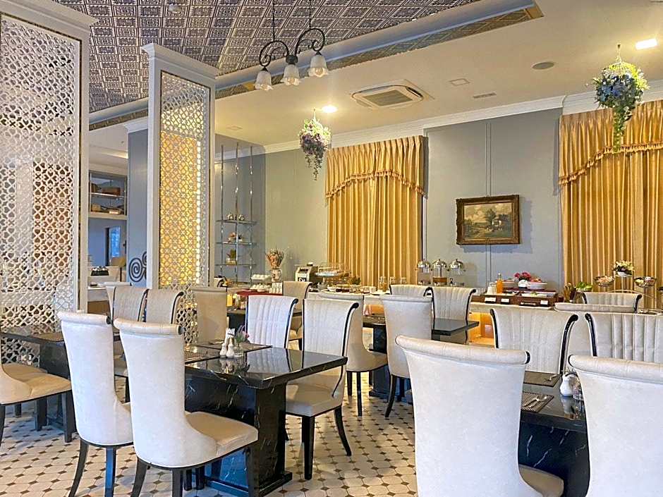 Banbua Grand Udon Hotel