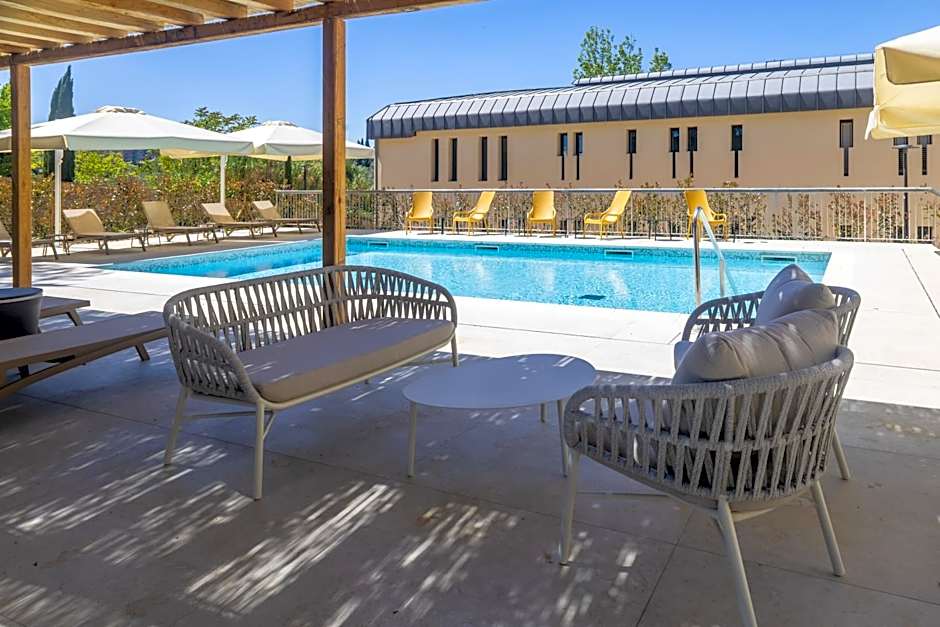 Guild Siena Senior Resort & Residence