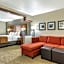 Comfort Suites Grand Rapids North