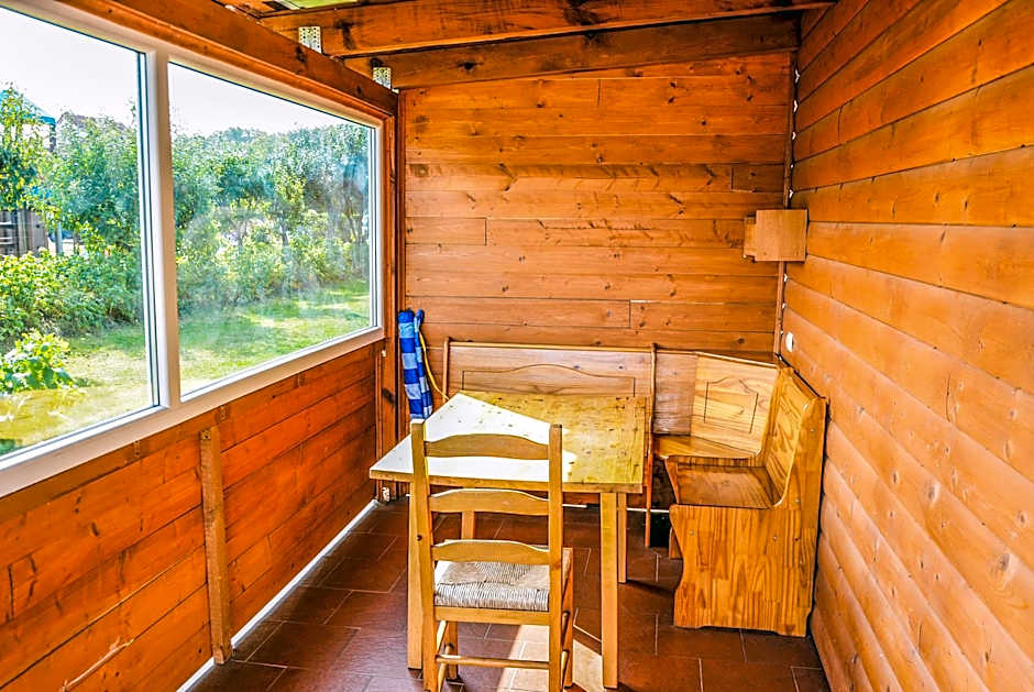 Domki Letniskowe Pod Orzechem Dziwnówek-Wrzosowo