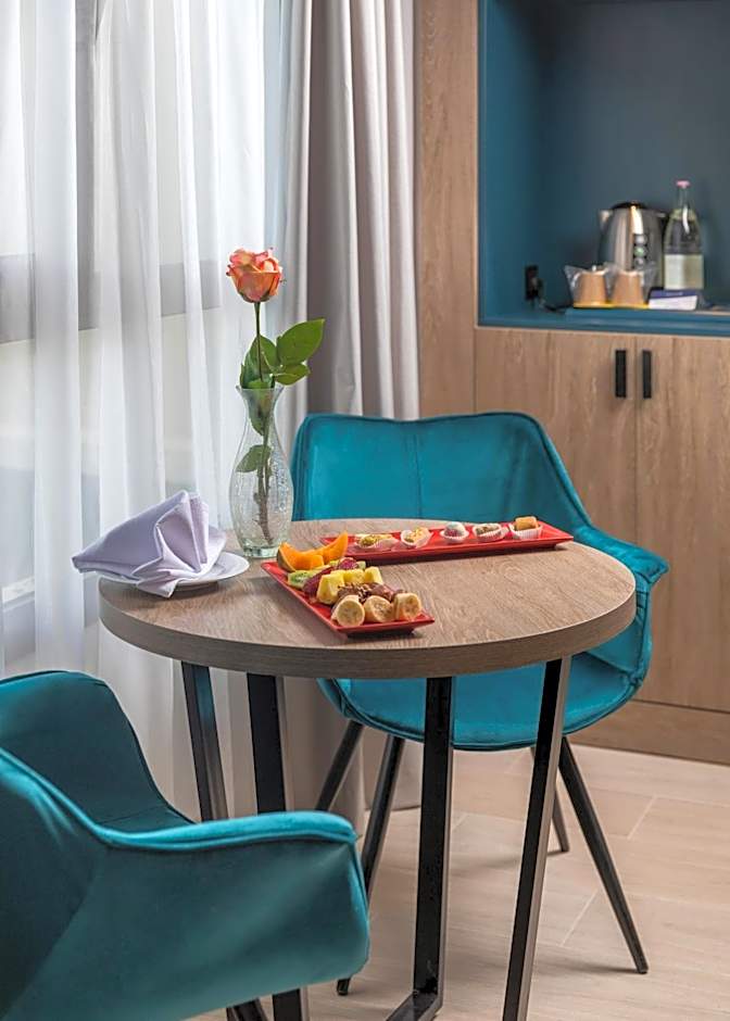 Golden Tulip El Mechtel Hotel