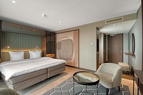 Comfort room with Sea View