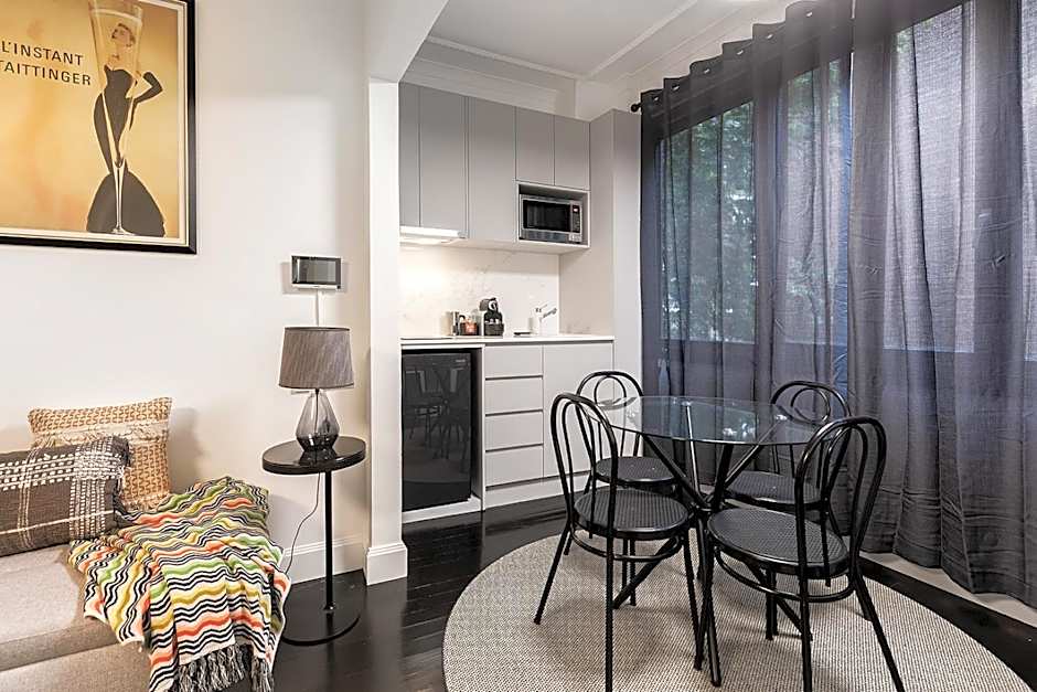 Regents Court Sydney