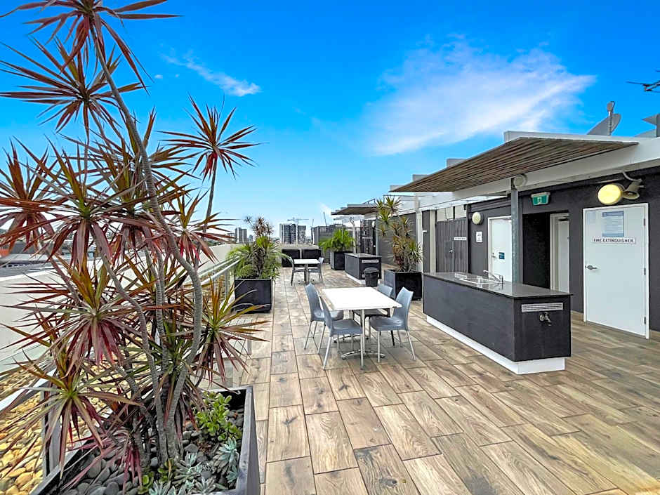 Direct Hotels Pavilion and Governor on Brookes Apartments