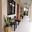 Harman Suites Moalboal