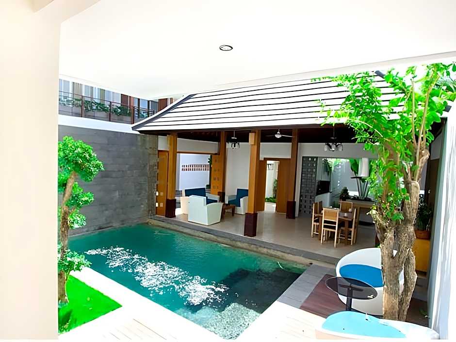Apple Villa and Studio Seminyak