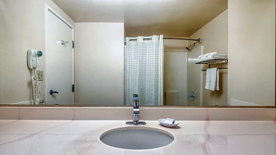 Tropicana Laughlin Hotel & Casino - A Caesars Rewards Destination