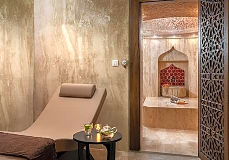 Kilic Arslan Cave Suite