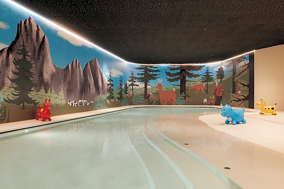 The Oswald Grand Hotel