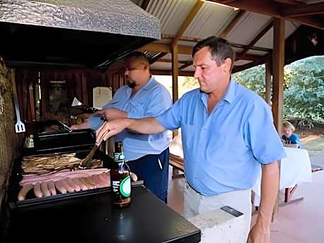 Banjos All Seasons Accommodation