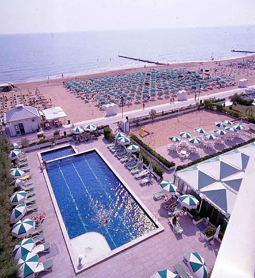 Hotel Heron