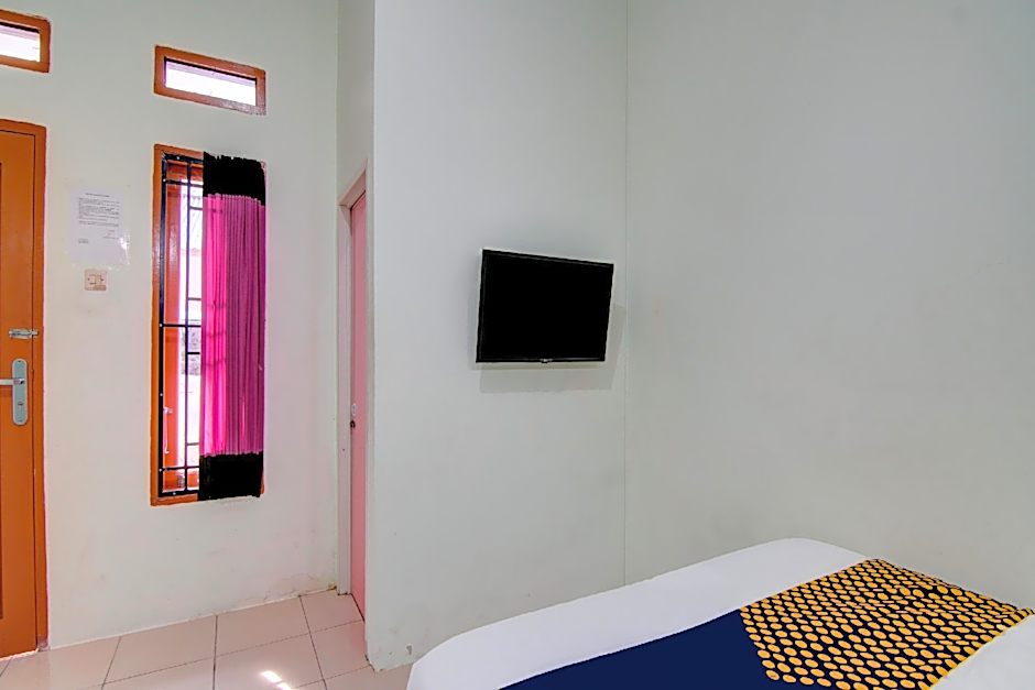 Hotel O Awi Stay Syariah Near SIMPANG KAWASAN INDUSTRI WILMAR PELINTUNG