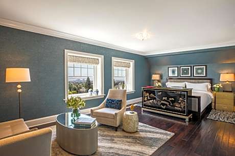 Presidential Bay View Suite