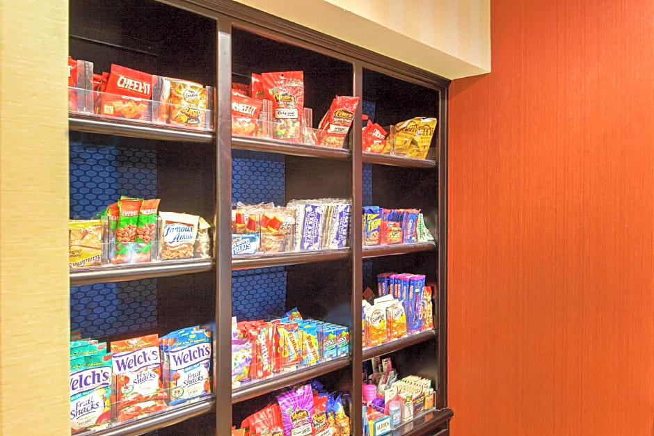 Hampton Inn & Suites Roseville – Roseville, CA