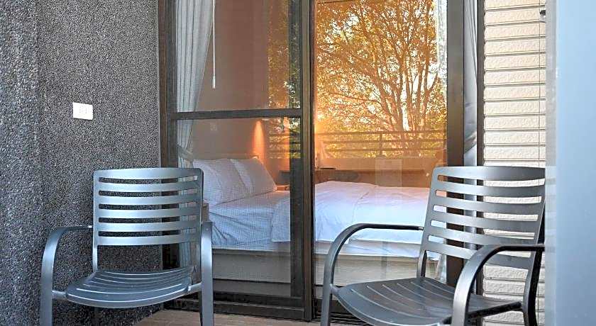 Lutel Hotel Xpark Gloria Outlets Shin Kong Cinemas