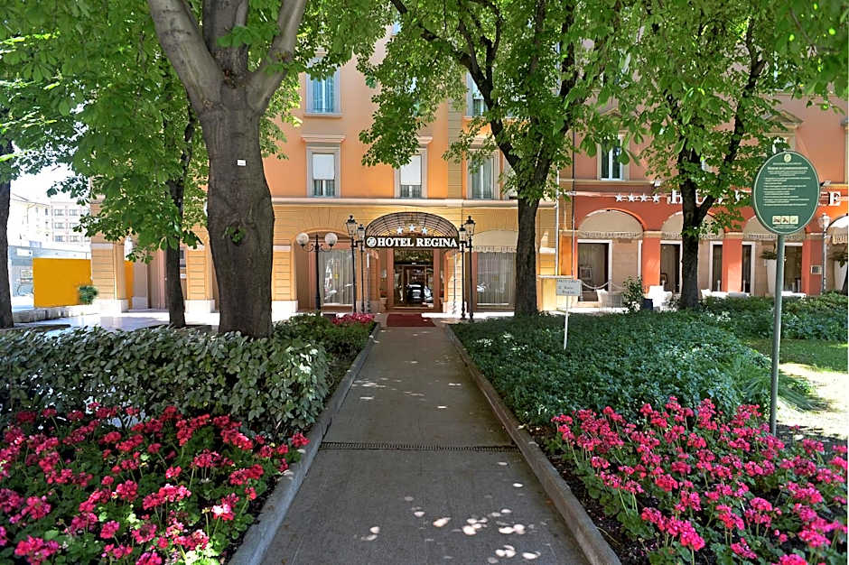 Photo 1 of 50 of Zanhotel Regina