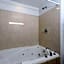 Days Inn & Suites by Wyndham Lakeland