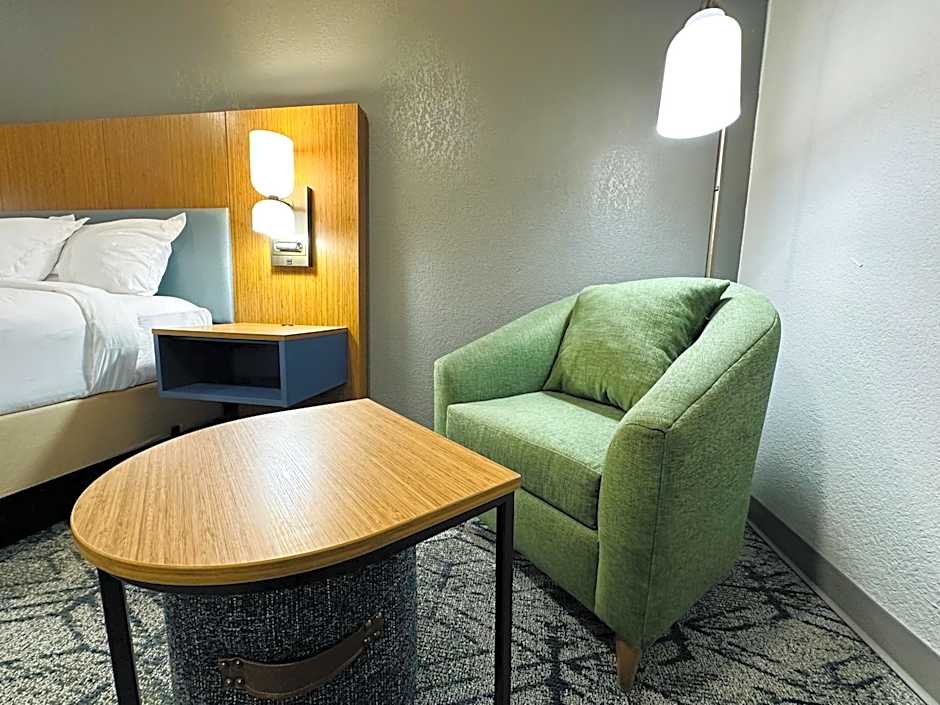 Country Inn & Suites by Radisson, Canton near Hall of Fame