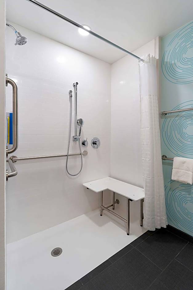 Tru By Hilton Cartersville, GA