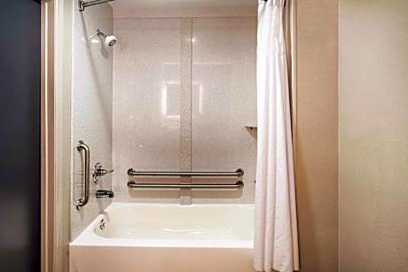 1 King Bed 2-Bedroom Mobility Accessible Suite w/Roll-In Shower Non- Smoking