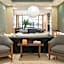 Argenta Tower Hotel & Suites