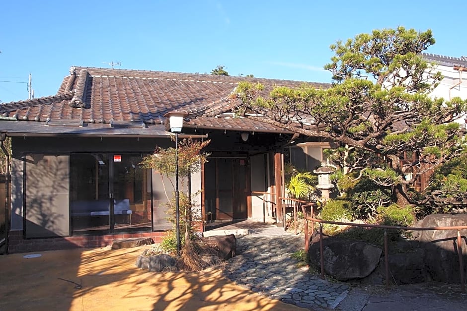 Yuzan Guesthouse