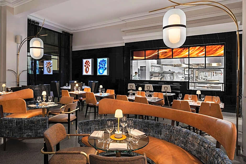 Glass Light Hotel & Gallery, Autograph Collection