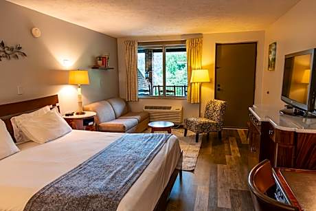 Townsend River Breeze Inn