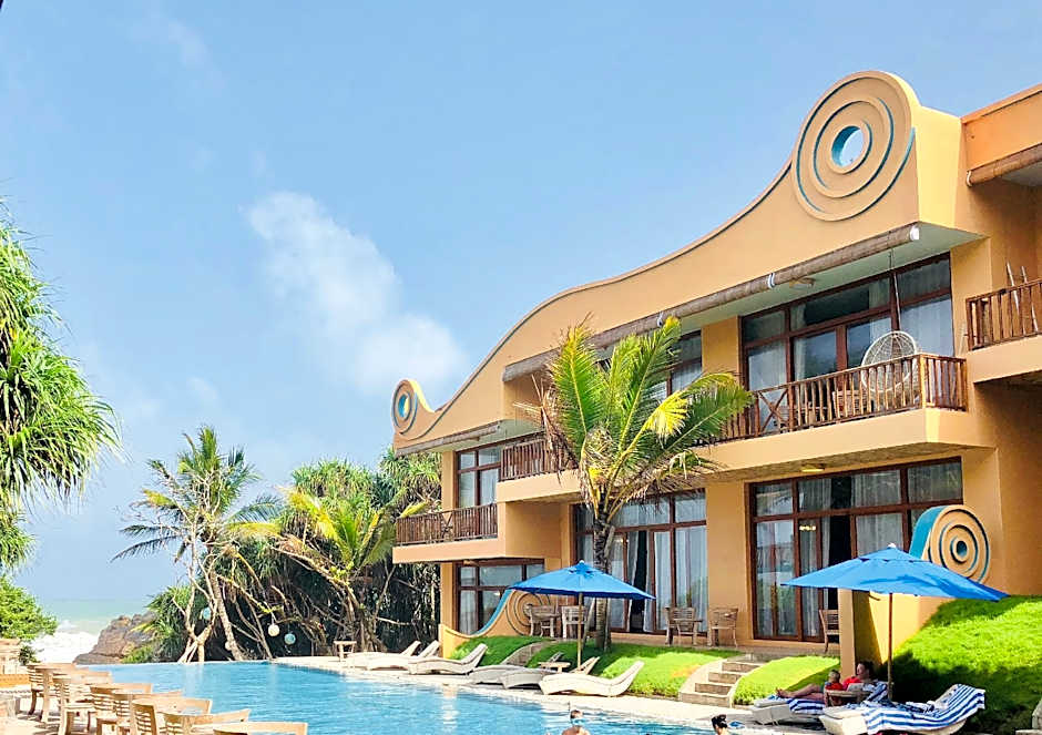 Thaproban Pavilion Waves Unawatuna