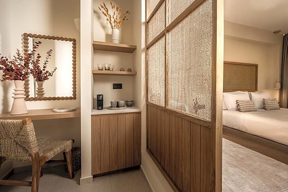 Natalie Hotel