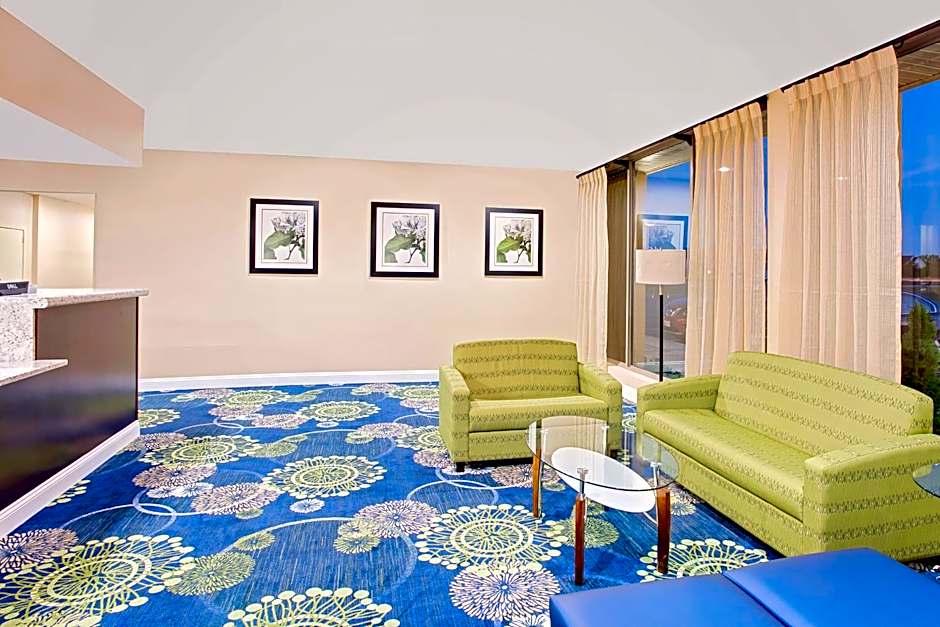 Days Inn by Wyndham Easton