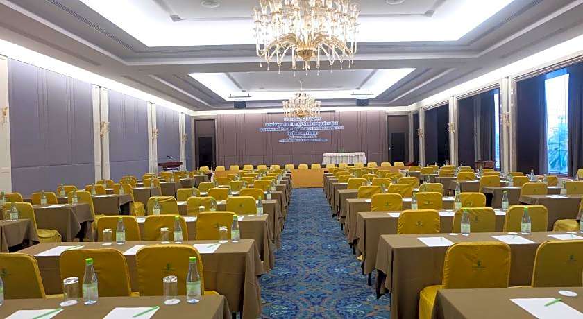 Krungsri River Hotel