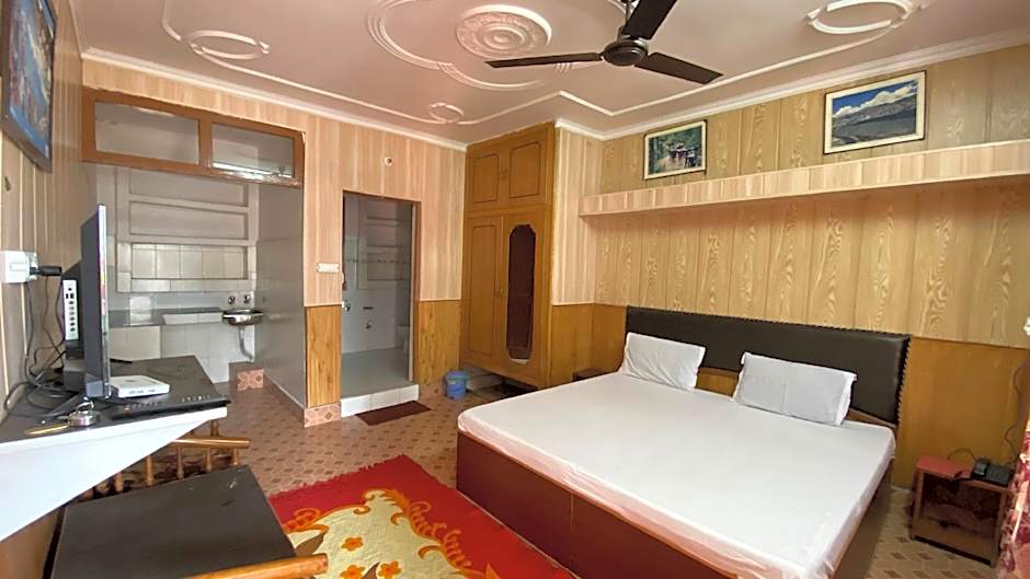 Hotel Ekant Lodge